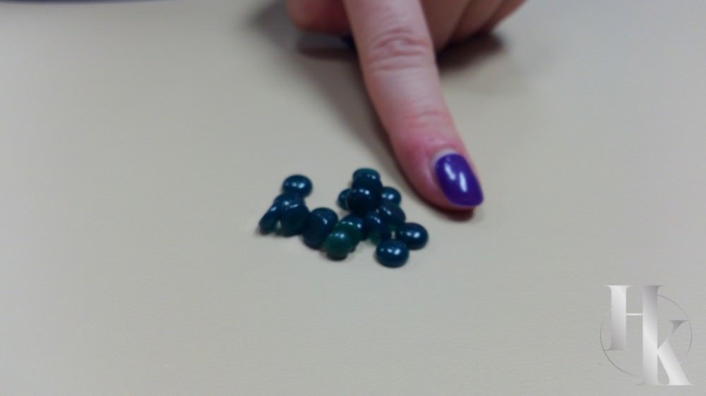 Showing Small Wax Beads